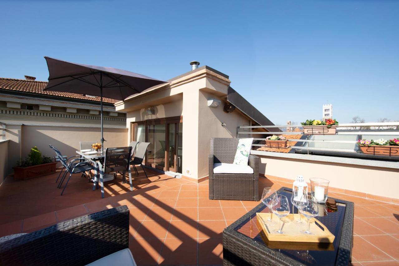 Rooftop Delight With Terrace Lucques Extérieur photo
