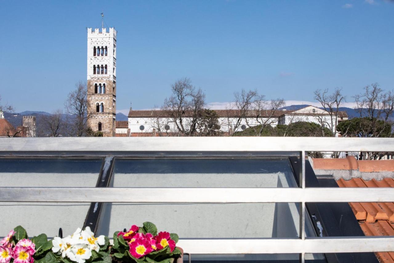 Rooftop Delight With Terrace Lucques Extérieur photo